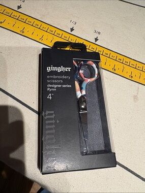 Gingher 4" Embroidery Scissors — Multicolor Handle